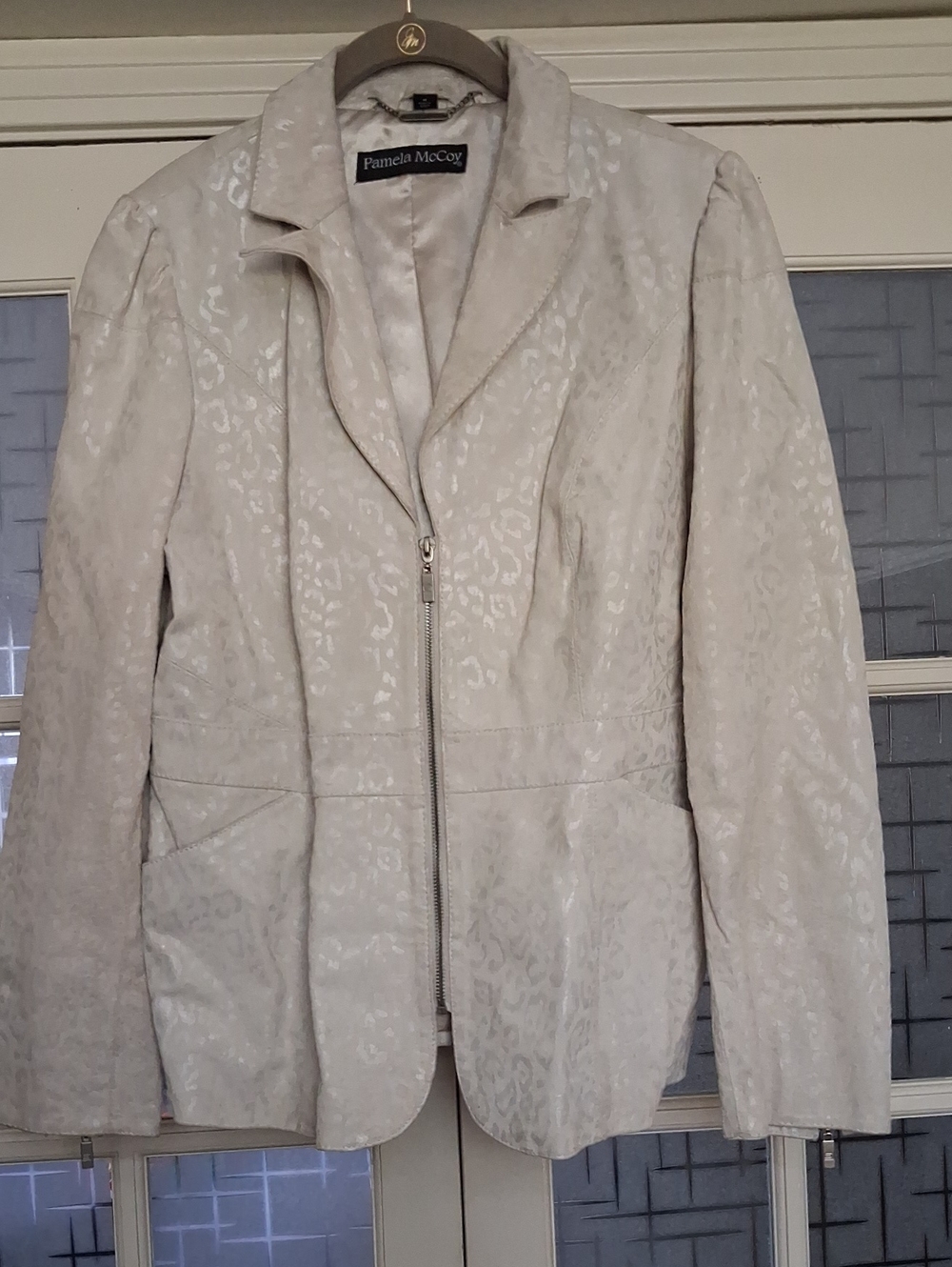 Pamela McCoy Cream Zip-Front Textured Blazer